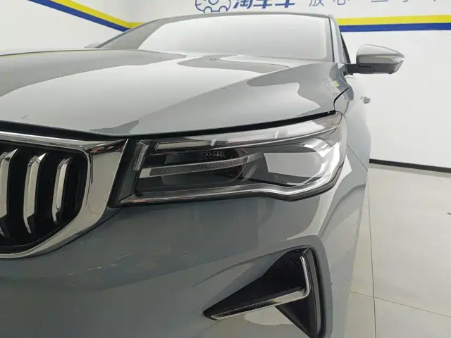Geely Emgrand — Фото автомобиля 5