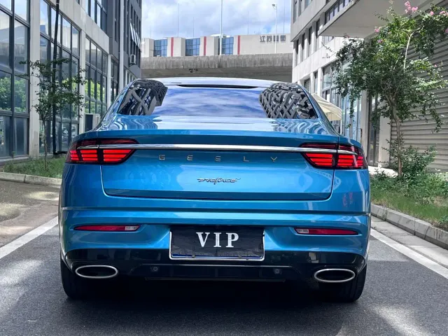 Geely Xingrui — Фото автомобиля 4