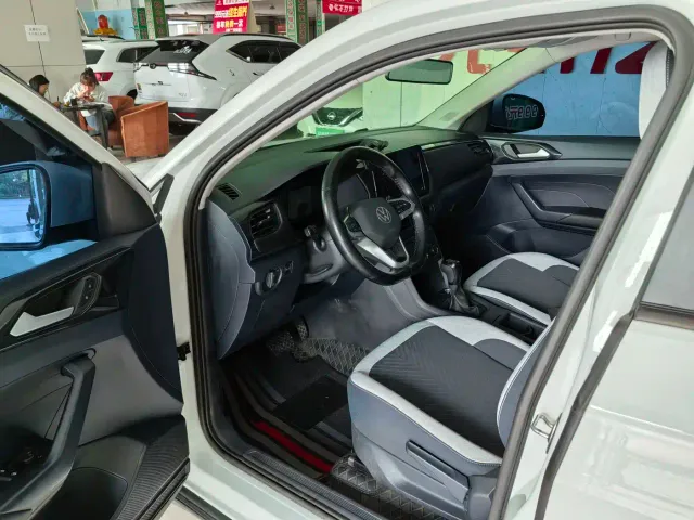 Volkswagen Tharu — Фото автомобиля 5