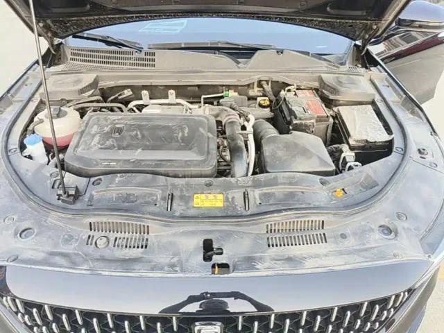 Bestune B70 — Фото автомобиля 19