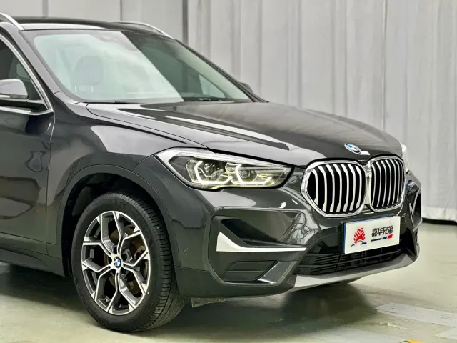BMW X1 — Фото автомобиля 5