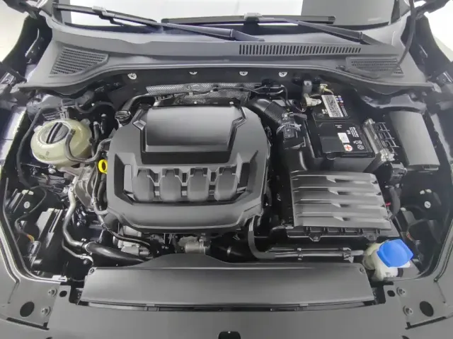 Volkswagen Passat — Фото автомобиля 6