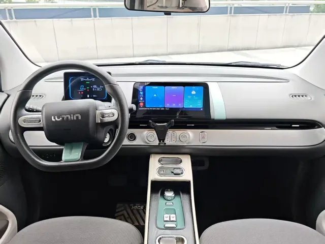 Changan Lumin — Фото автомобиля 12