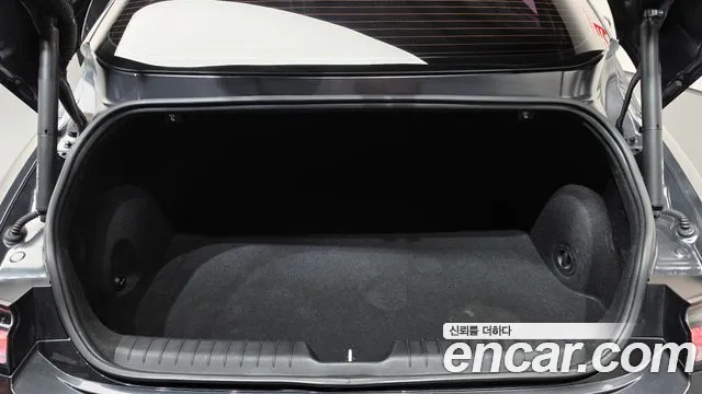 Hyundai Ioniq 6 — Фото автомобиля 25