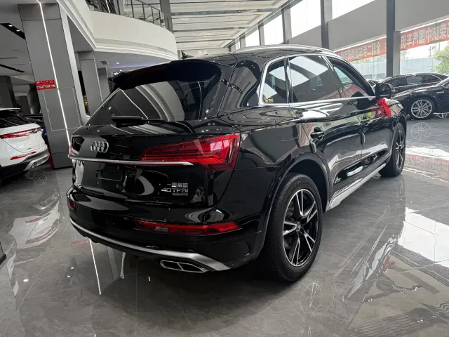 Audi Q5L — Фото автомобиля 8
