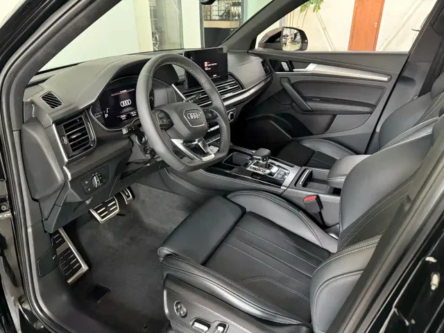 Audi Q5L — Фото автомобиля 7