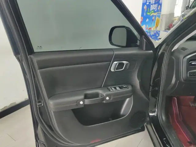 BAIC BJ30 — Фото автомобиля 7