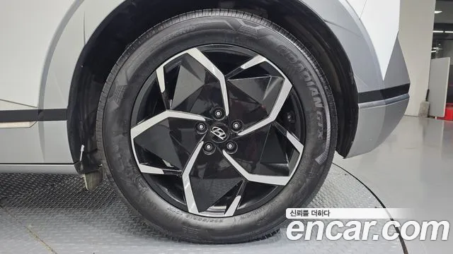 Hyundai Ioniq 5 — Фото автомобиля 6