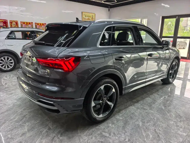 Audi Q3 — Фото автомобиля 5