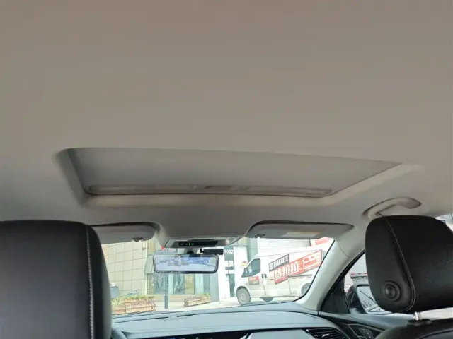 Buick Regal — Фото автомобиля 17