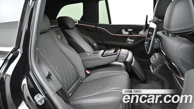 Mercedes-Benz GLS-Class — Фото автомобиля 12