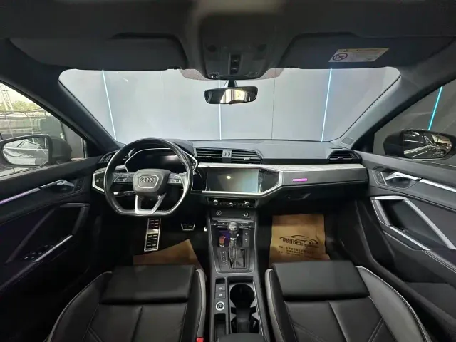 Audi Q3 — Фото автомобиля 9