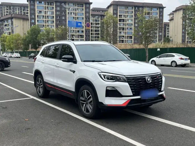 Changan CS75 — Фото автомобиля 23