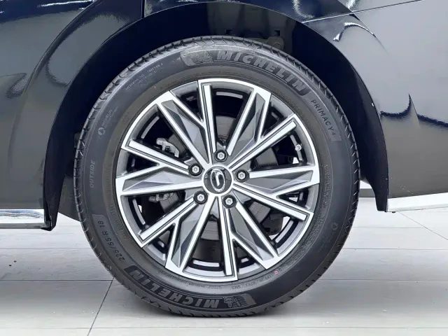 GAC Trumpchi M8 — Фото автомобиля 10