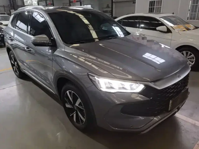 BYD Song Pro — Фото автомобиля 3