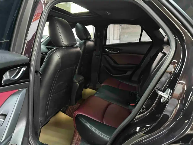 Mazda CX-4 — Фото автомобиля 16