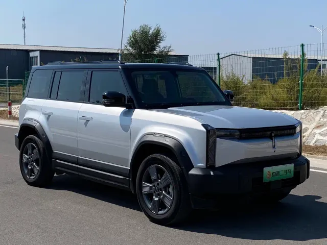 iCAR 03 — Фото автомобиля 3