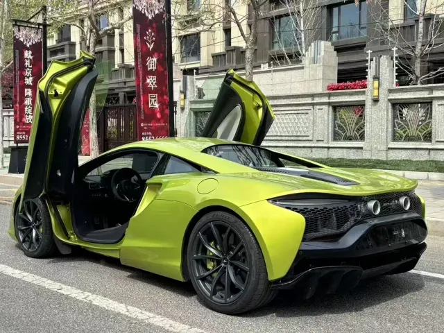 McLaren Artura — Фото автомобиля 6