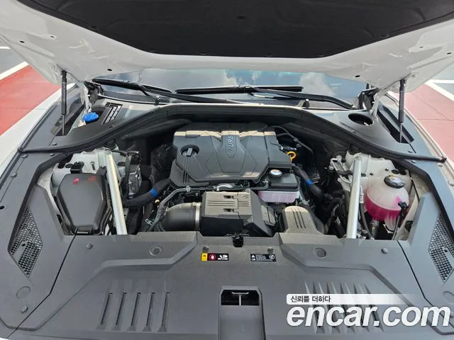 Genesis GV70 — Фото автомобиля 6
