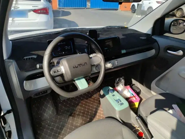 Changan Lumin — Фото автомобиля 5