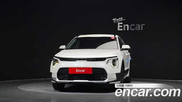 Kia Niro Niro (New) — Фото автомобиля 3