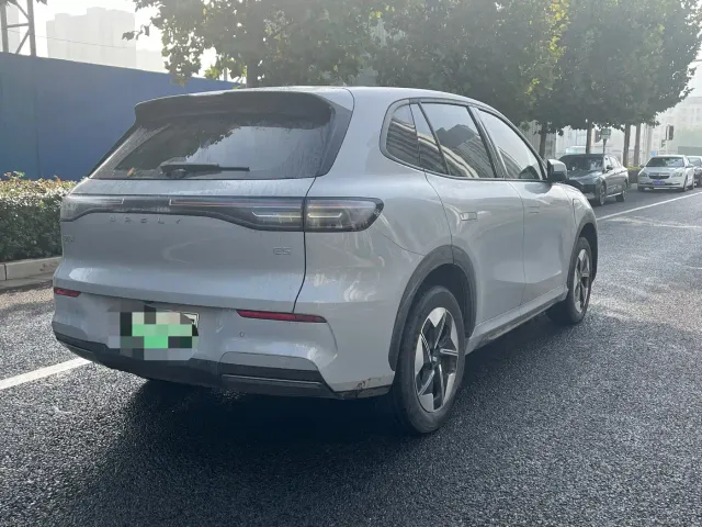 Geely Galaxy E5 — Фото автомобиля 7