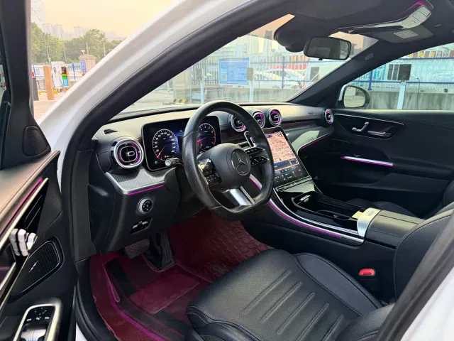 Mercedes-Benz C-Class — Фото автомобиля 4
