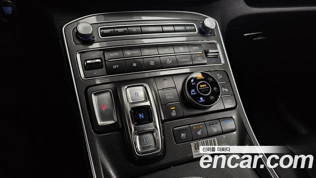 Hyundai Santafe Новый Santa Fe Дизель 2.2 4WD — Фото автомобиля 9