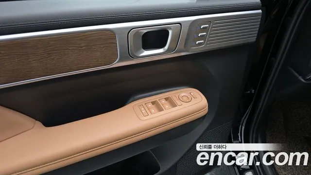 Hyundai Santa Fe MX5 — Фото автомобиля 13