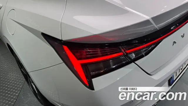 Hyundai Avante — Фото автомобиля 8