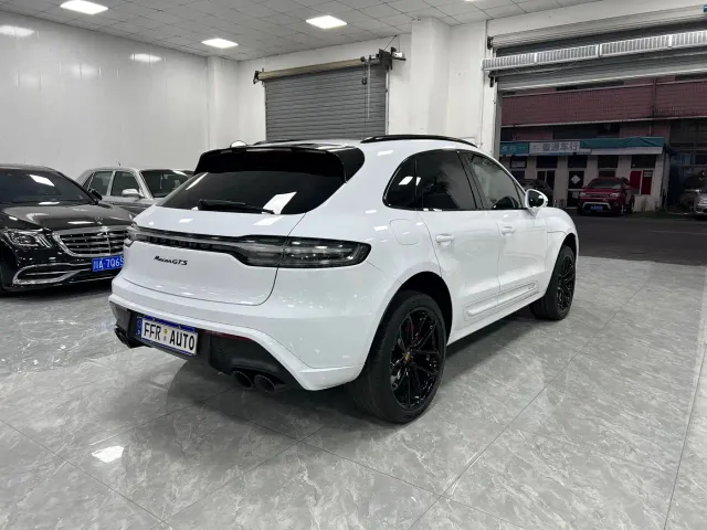 Porsche Macan — Фото автомобиля 20