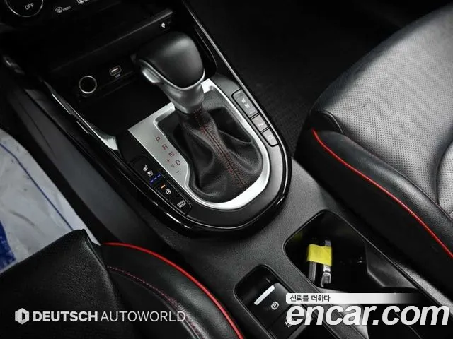 Kia K3 Новый K3 2 поколение 1.6 Turbo GT 5 дверей — Фото автомобиля 9