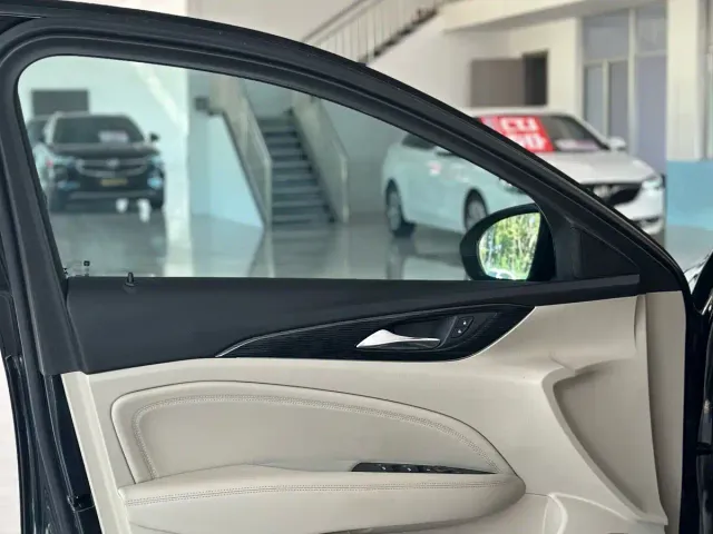 Buick Regal 2021 552T Elite — Фото автомобиля 12