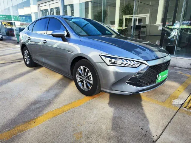 BYD Qin PLUS — Фото автомобиля 3