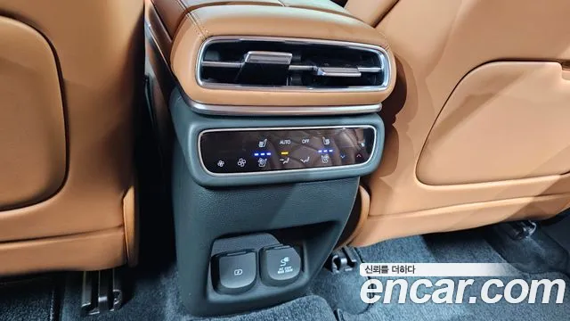 Genesis GV80 2.5T Бензин AWD — Фото автомобиля 16