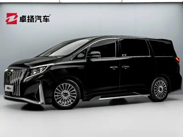 Фотография автомобиля — GAC Trumpchi M8