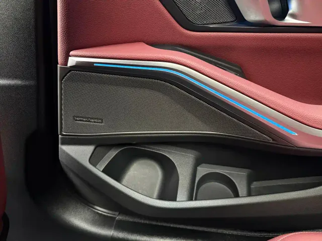 BMW 3 Series — Фото автомобиля 19