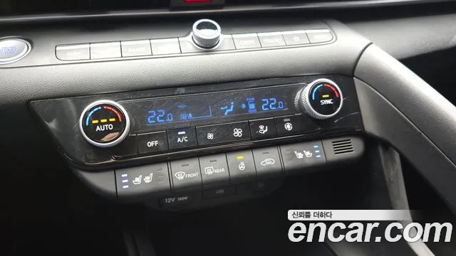 Hyundai AVANTE Avante (CN7) — Фото автомобиля 18