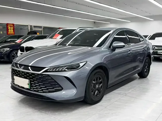 Фотография автомобиля — BYD Qin PLUS
