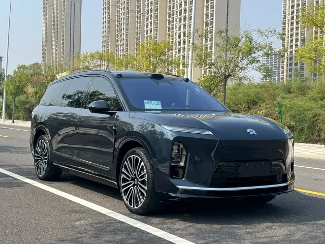 Nio ES8 — Фото автомобиля 3