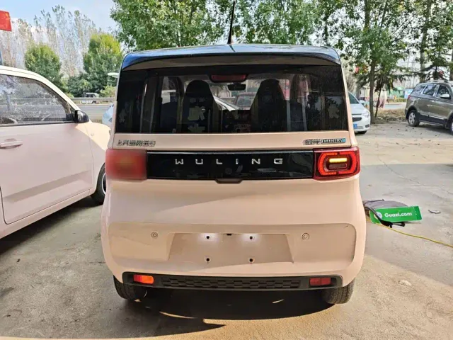 Wuling Hongguang Mini EV — Фото автомобиля 5