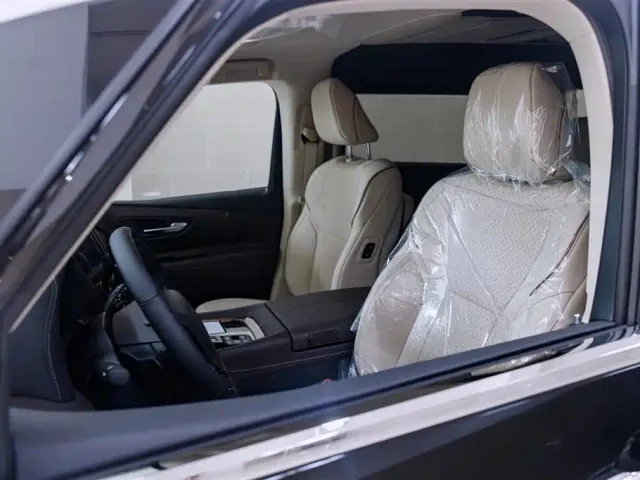 Toyota Vellfire — Фото автомобиля 11