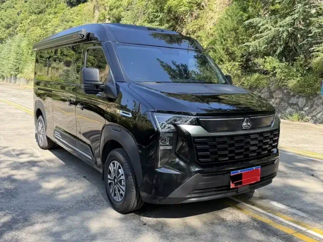 Sinotruk Xianfeng V — Фото автомобиля 3