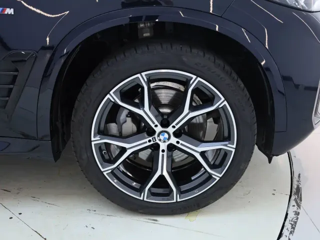 BMW X5 — Фото автомобиля 7