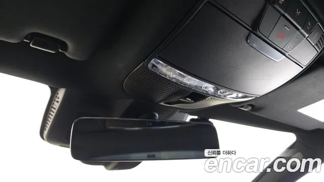 Mercedes-Benz CLS-Class — Фото автомобиля 17