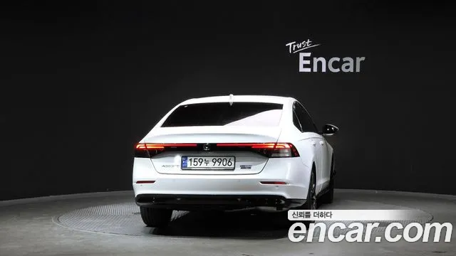 Honda Accord Generation 11 — Фото автомобиля 4