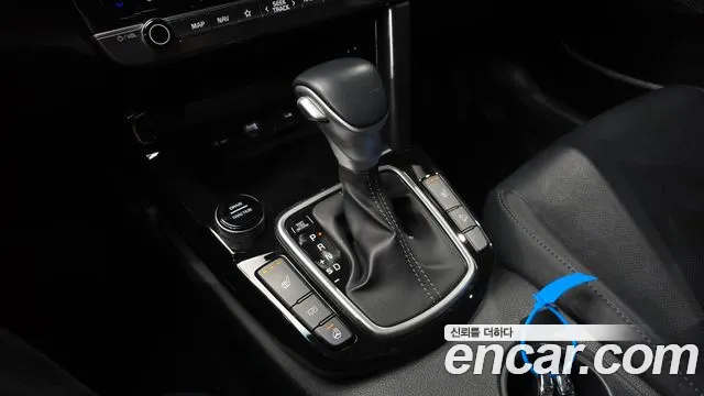 Kia Seltos New — Фото автомобиля 9