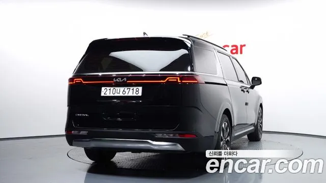 Kia Canival Carnival 4 поколение Дизель 9 мест Signature — Фото автомобиля 4