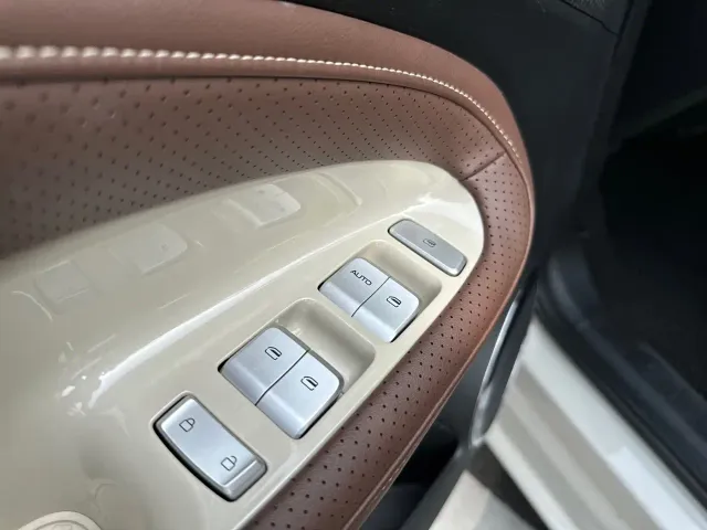 Wuling Bingo — Фото автомобиля 9