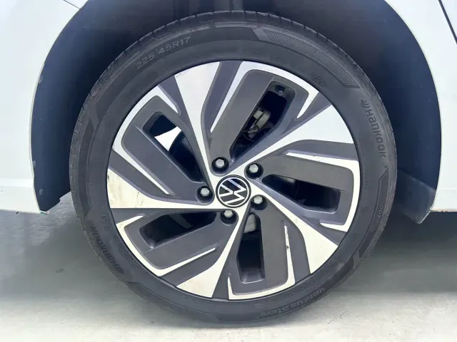 Volkswagen Bora — Фото автомобиля 21